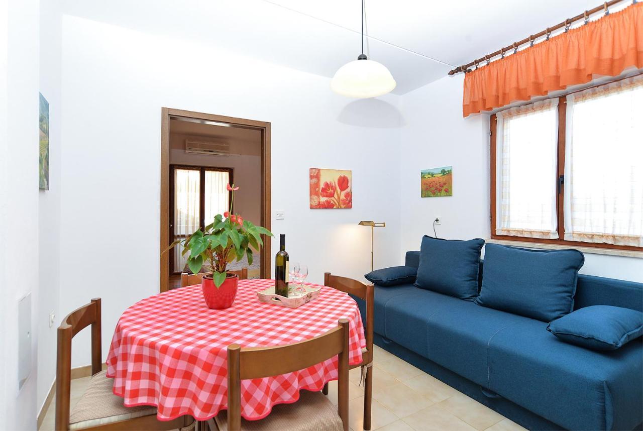 Apartment Milan 1174 Pula Ngoại thất bức ảnh